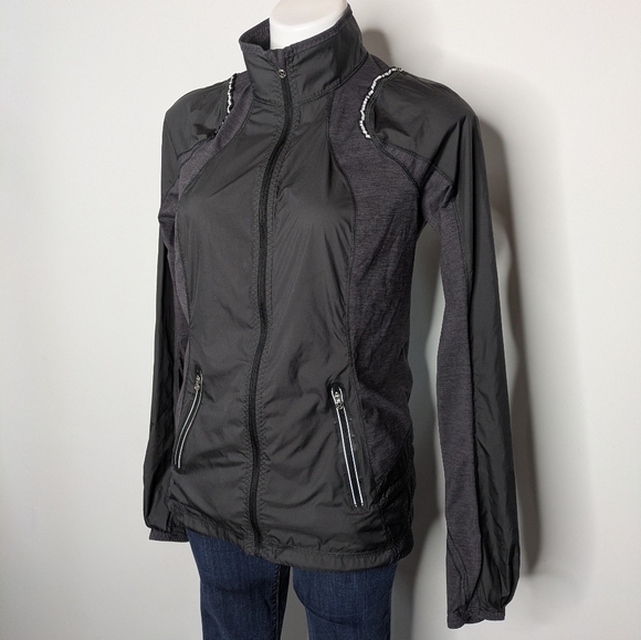 Lululemon Run Nothin But Run Black Zip Up Lightweight Exercise Workout Jacket 8 - Picture 2 of 10